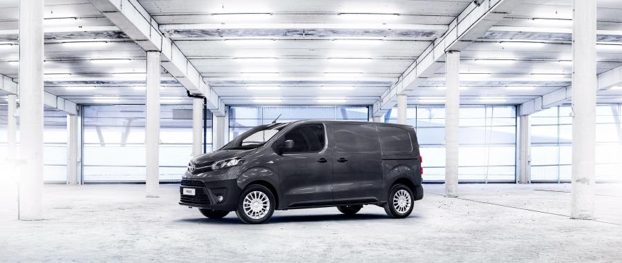  Toyota ProAce Van 2016 года  (фото 35 из 44)